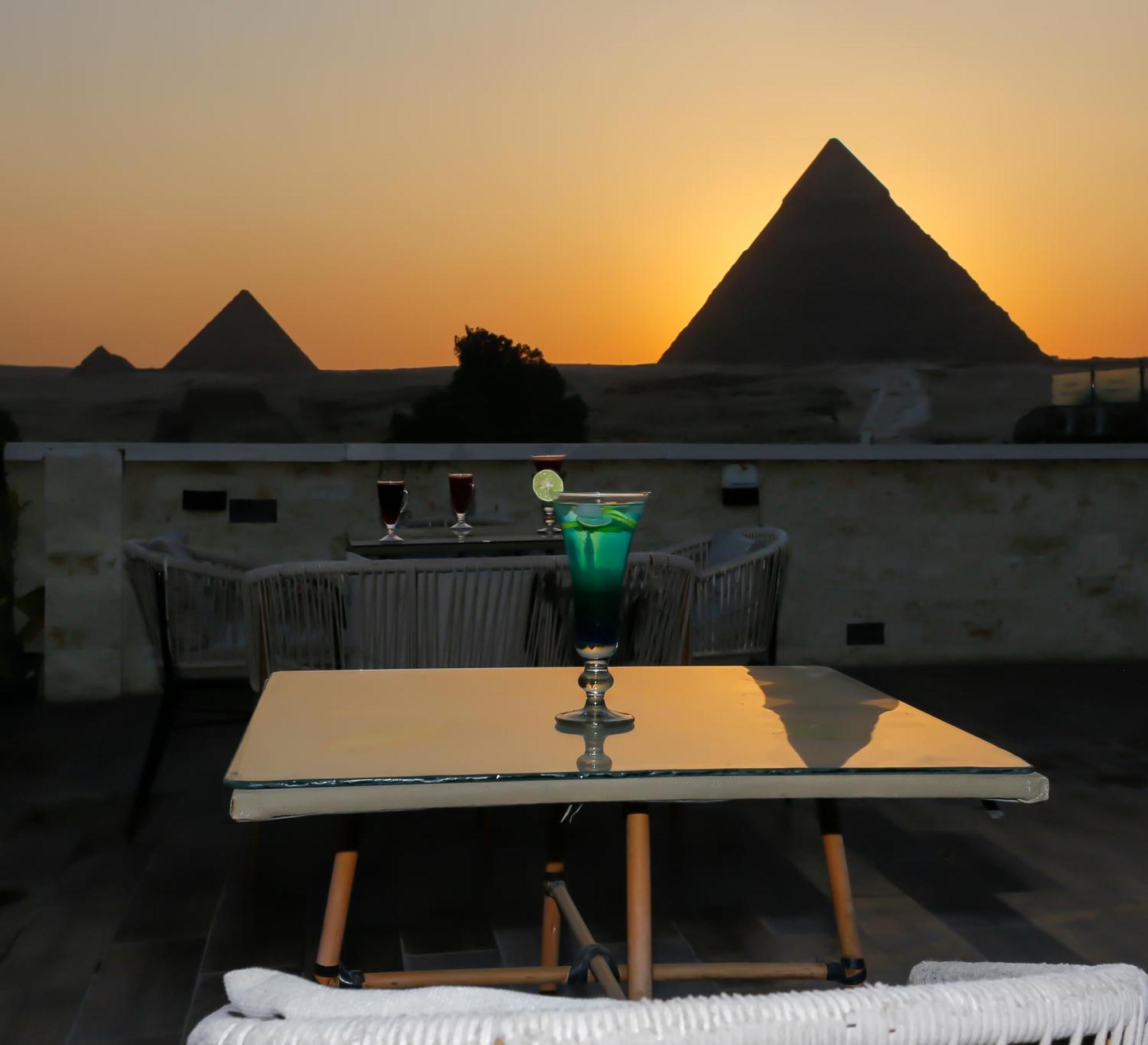 Pyramids Glory Inn Kafret el-Gabal Exterior foto